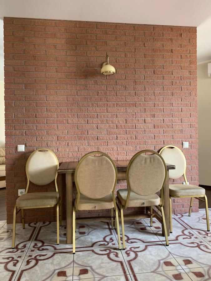 Great Apartment In The City Centre Ivano-Frankivsk Exterior photo